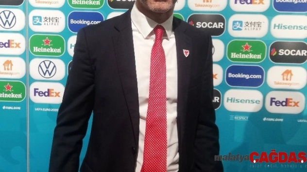 Galler Teknik Direktörü Ryan Giggs: 'Türk taraftarlar çok ateşli'