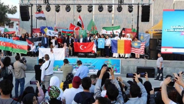 GAÜN'DE Uluslararası Festival coşkusu