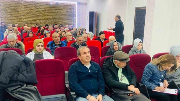 Gazi Huzurevi'nde afet farkındalık eğitimi