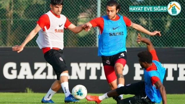 Gaziantep FK hazırlıklarını sürdürüyor