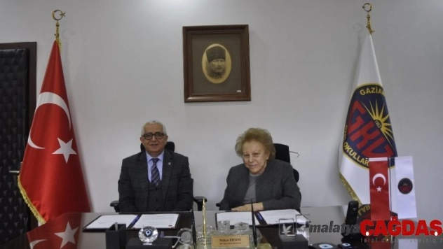 Gaziantep Kolej Vakfı ve HKÜ arasında işbirliği protokolü imzalandı