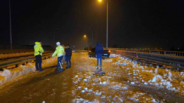 Gaziantep'te buzlanma nedeniyle kaza: 1 yaralı