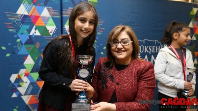 Gaziantep'te Tenis Kurtuluş Kupası ödül töreni düzenledi