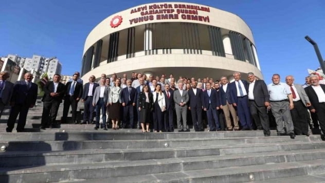 Gaziantep'te yeni yapılan cemevi hizmete açıldı