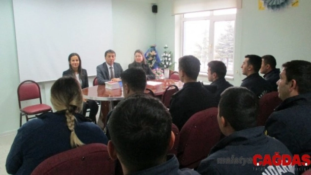 Gediz'de adli kolluk personeline seminer