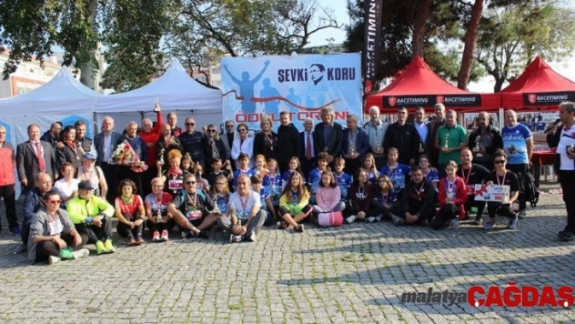 Gelibolu'da '2. Şevki Koru Koşusu' gerçekleştirildi