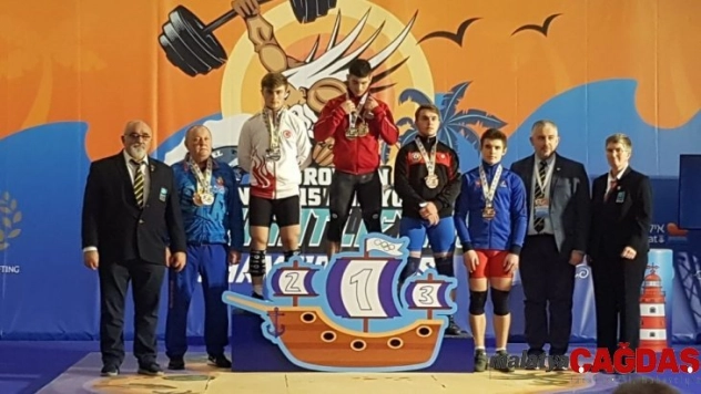 Genç halterci Hakan Şükrü Kurnaz Avrupa rekorunu kırıp şampiyon oldu