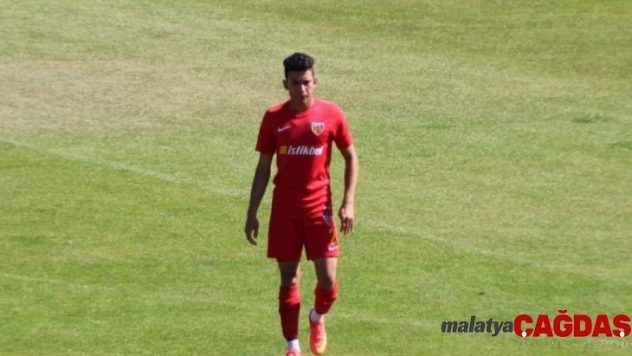 Genç yeteneğin attığı akıl dolu pas, penaltı ile sonuçlandı