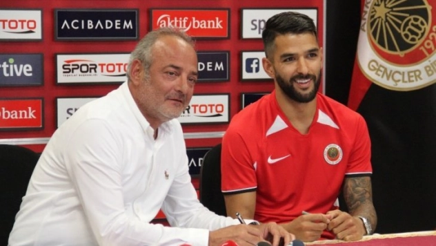 Gençlerbirliği, Daniel Candeias'ı kadrosuna kattı