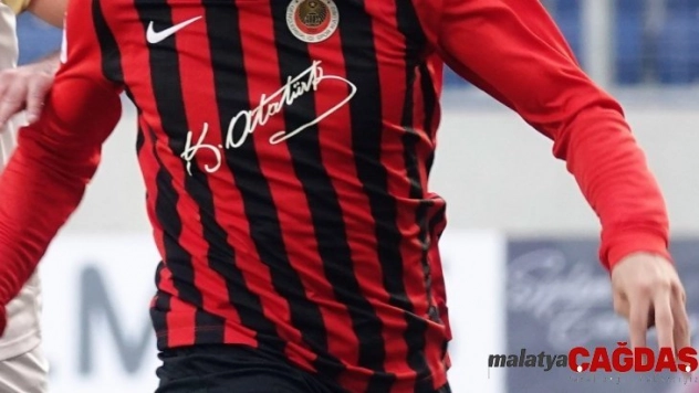 Gençlerbirliği'nden 10 Kasım'a özel forma