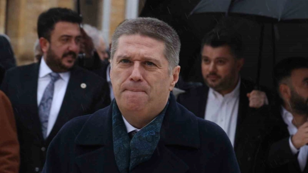 Gençlerbirliği'nden Anıtkabir ziyareti