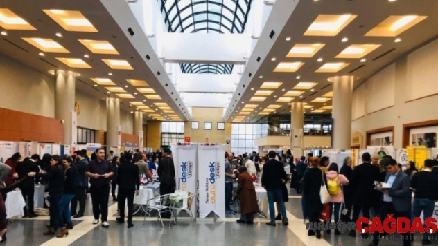 Gençlik merkezleri Eurodesk Tr Fuarı'na katıldı