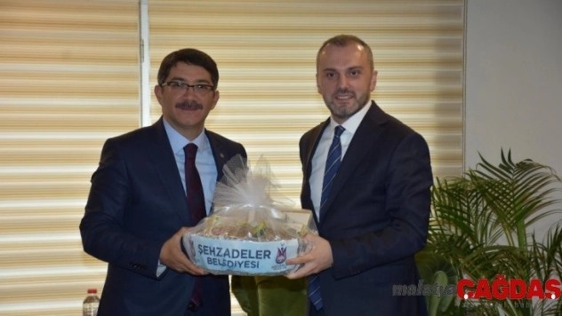 Genel Başkan Yardımcısı Kandemir'den Başkan Çelik'e övgü