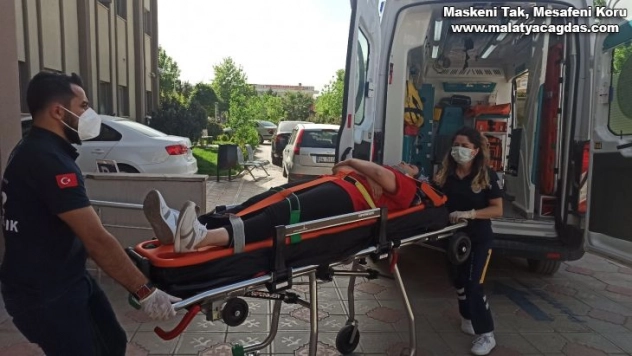 Gerger Belediye Başkanı makam aracıyla kaza yaptı