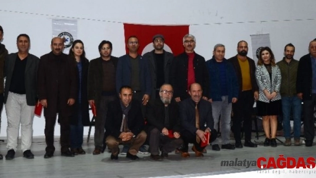 Gevaş'ta şiir ve müzik dinletisi