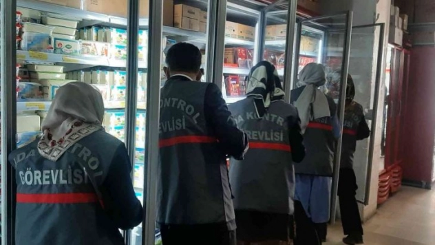 Gıdada fiyatlar ve hijyen koşulları denetleniyor