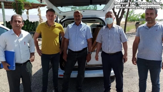 Gölbaşı'nda Antep fıstığı gözü dağıtıldı