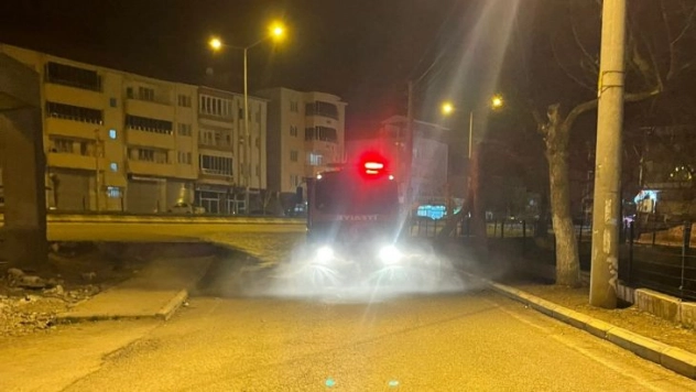 Gölbaşı'nda cadde ve sokaklar pırıl pırıl oluyor