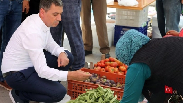 Gölbaşı'nda üreticiden tüketiciye köprü 'Köylü Pazarı'
