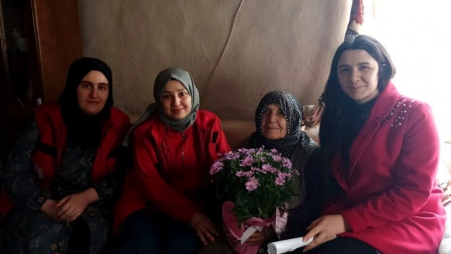 Gölbaşı'nda yaşlılar unutulmadı