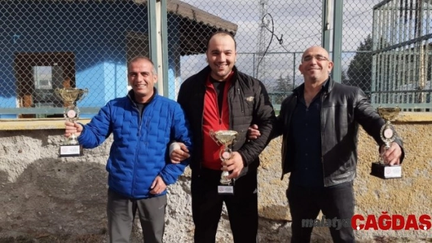 Gönen Fen Lisesi, greko-romen stilde il birincisi oldu