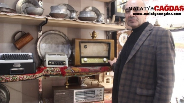 Gören antikacı sanıyor