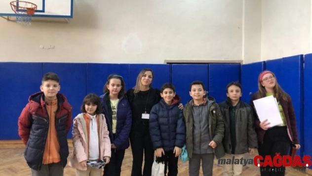 Görme engellilerin okuma yazma öğrenmesini kolaylaştıran anlamlı proje