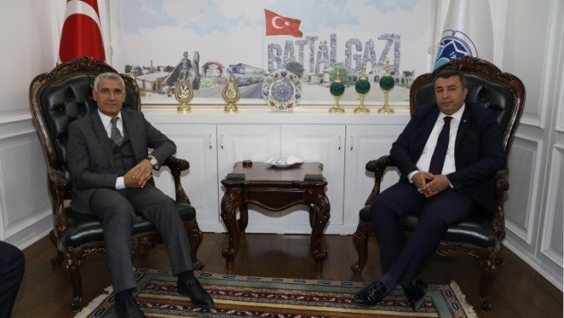 Güder'den lisanslı depoculuk vurgusu