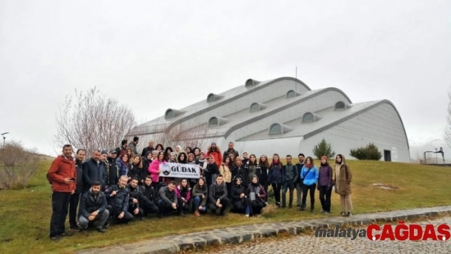 Gümüşhaneli dağcılardan Bayburt'ta doğa ve kültür dolu yürüyüş