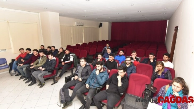 Güreş aday hakem kursu başladı