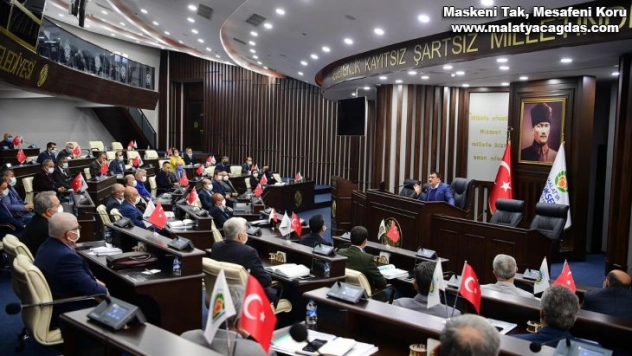 Gürkan, belediye çalışanlarıyla istişare toplantısı yaptı