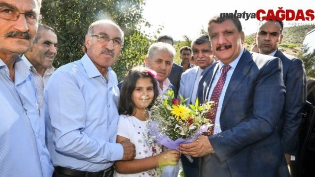 Gürkan, yol çalışmasını inceledi