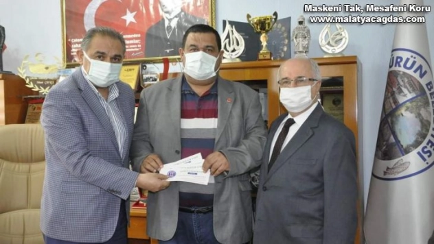 Gürün'de 339 aileye hediye çeki