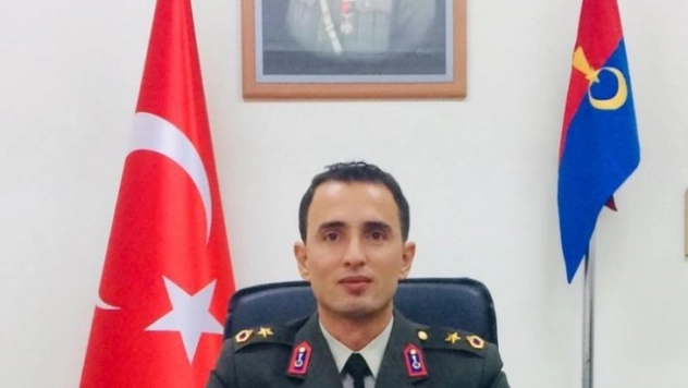 Gürün ilçe jandarma komutanı terfi ederek binbaşı oldu