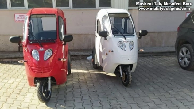 Gürün Kaymakamlığı engelliler için 2 adet motorlu araç satın alındı