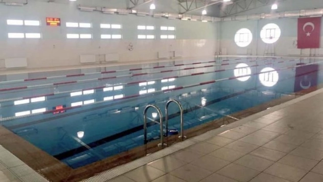 Gürün yüzme havuzu onarıldı