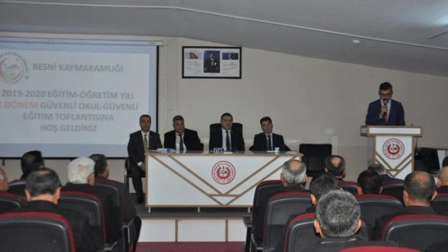 Güvenli okul güvenli eğitim toplantısı yapıldı