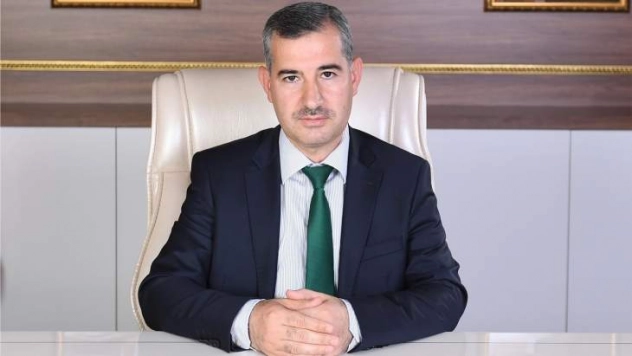 Başkan Çınar, 'Milli Şairimiz, Eserleriyle Fikir Dünyamızı Aydınlatıyor' 