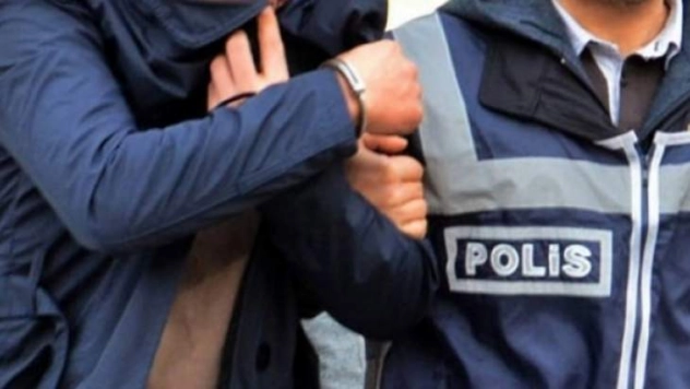 FETÖ'nün 'askeri mahrem yapılanması'na operasyon