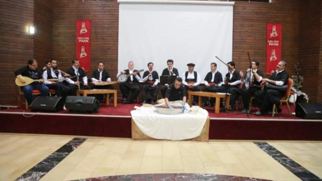 Her Çarşamba Kürsübaşı Günü