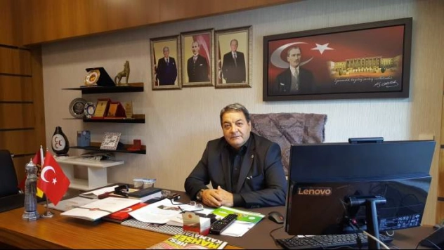 Fendoğlu, Atatürk'e hakaret eden öğretmene ateş püskürdü