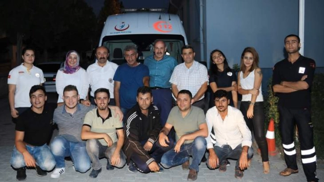 Emekli olan ambulans şoförüne vefa