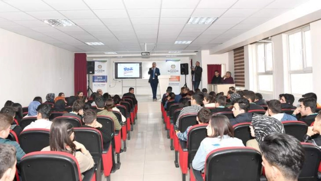 Başarının Temelinde Çalışmak Vardır