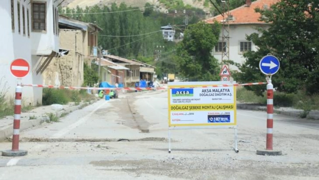 Darende'deki doğalgaz çalışmaları