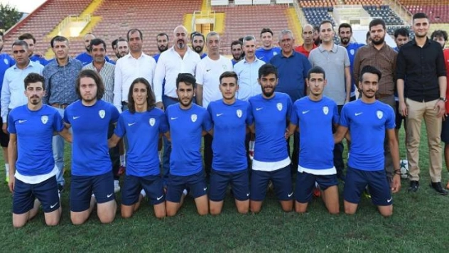 Başkan Çınar, 'Mutlu İnsanların Yaşadığı Yeşilyurt'a Şampiyonluk Yakışır'