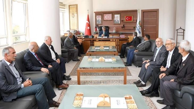 Muhtarlardan Başkan Polat'a Ziyaret