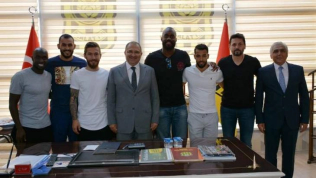 Vali Kaban'dan Evkur Yeni Malatyaspor'a ziyaret