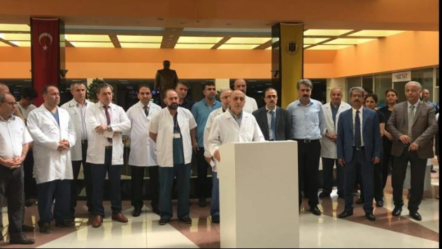 Silahlı saldırıya uğrayan doktorun hayatını kaybetmesi