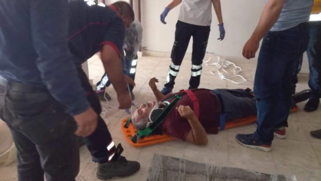 İnşaatın bodrumuna düşen kişi yaralandı