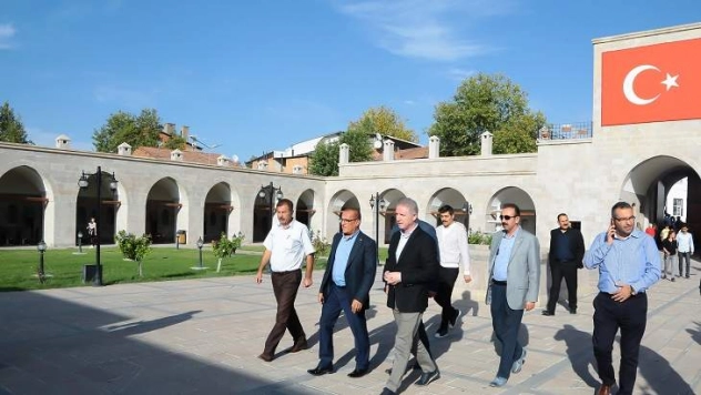 Sivas Valisi Gül, Başkan Gürkan'ı Ziyaret Etti